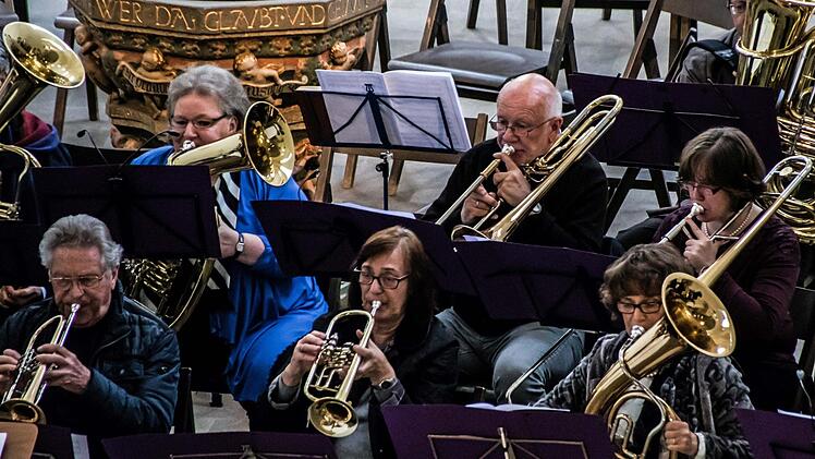 Als Eröffnungskonzert zur Landesausstellung musizierte der Posaunenchor St. Moriz unter Leitung von Peter Stenglein. Foto: Jochen Berger