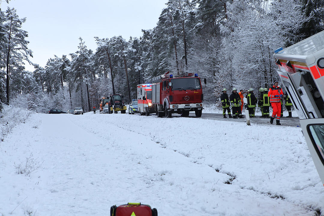 Kreis Ansbach: Auto kracht in Rettungswagen