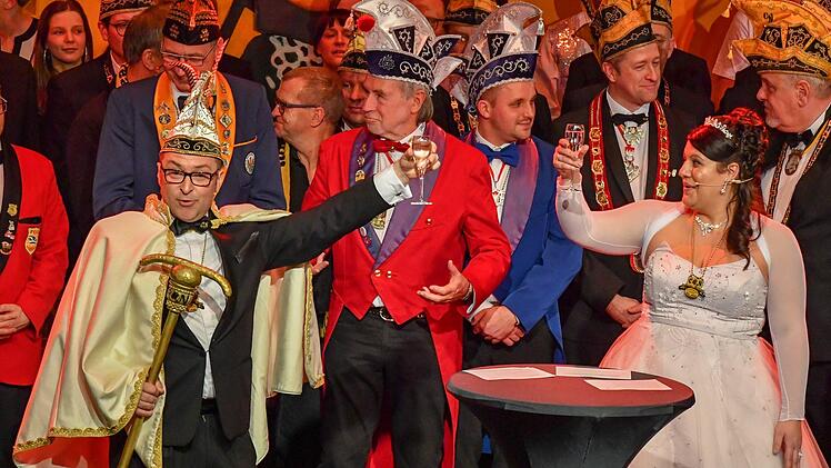Das neue Prinzenpaar Antje I. und Oli I.Ronald Rinklef