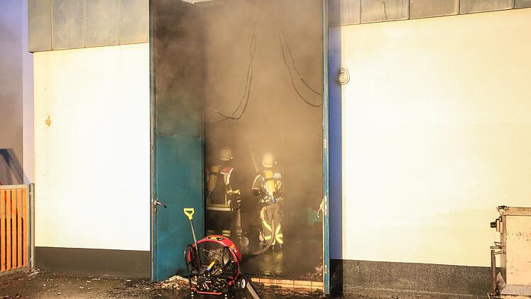 Der Schaden wird auf einen mittleren sechsstelligen Betrag geschätzt.