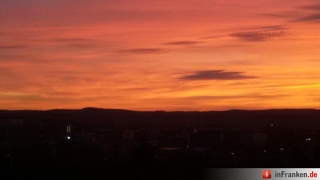 Abendrot vom 8.11.2015 - Die Bilder unserer Leser