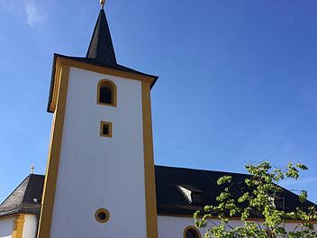 Die Kirche St. Peter und Paul in StadelhofenStefan Fößel