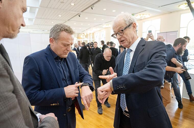 Zähes Ringen bei den Metall-Tarifverhandlungen geht weiter