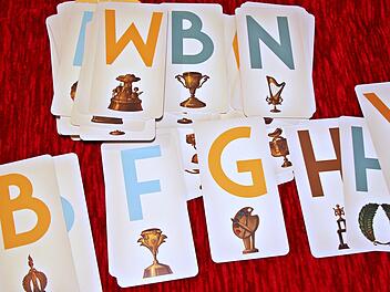 Trophies im Test - Rasantes Begriffe-Raten