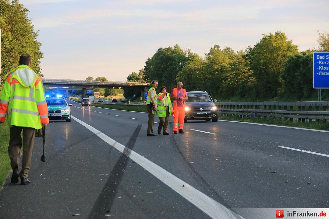 Fünf Verletzte bei Unfall auf A73