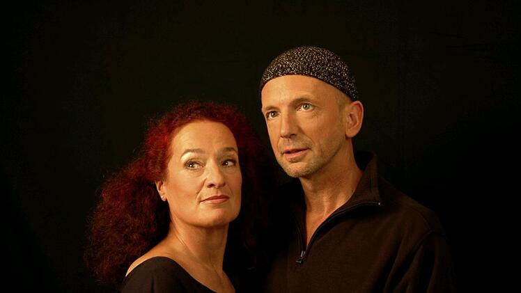 Stephanie Haas und Christoph Haas gastieren als Ensemble Cosmedin im Kloster Wechterswinkel. Foto: Rose Hajdu