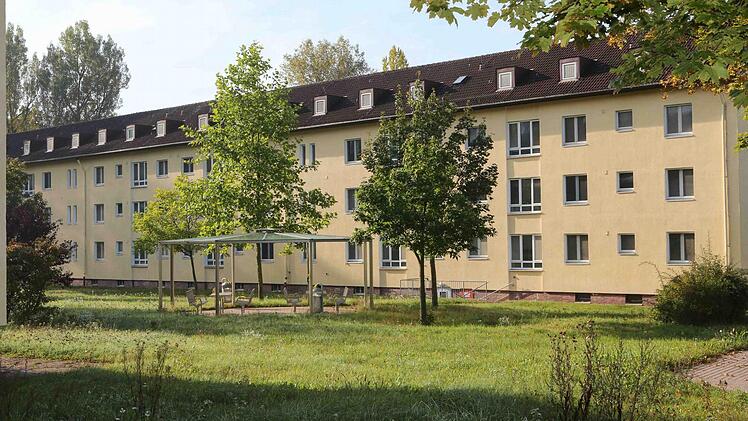 Die Wohnungen der Pines-Area an der Zollnerstraße könnten vorab aus der Konversionsfläche herausgekauft werden, wenn es zu einer Einigung mit der Bima kommt. Foto: Riegerpress