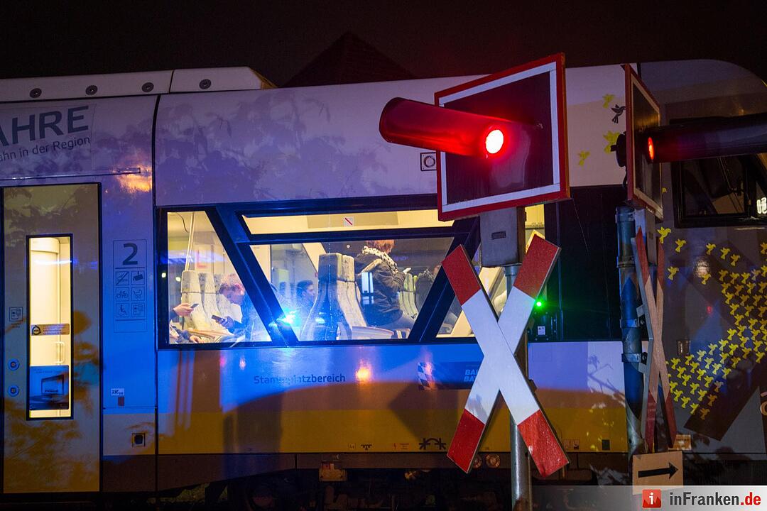 Kollision an Bahnübergang in Coburg