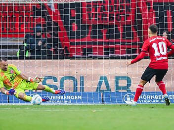 FCN gegen Fortuna Düsseldorf: Justvan wird zur tragischen Figur