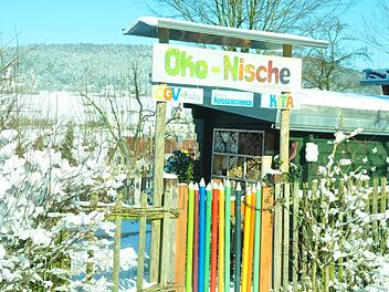 In der Winterzeit ist in der "&Ouml;ko-Nische" Ruhe angesagt. Aber bald wird es wieder gr&uuml;nen und bl&uuml;hen. Arthur Stollberger