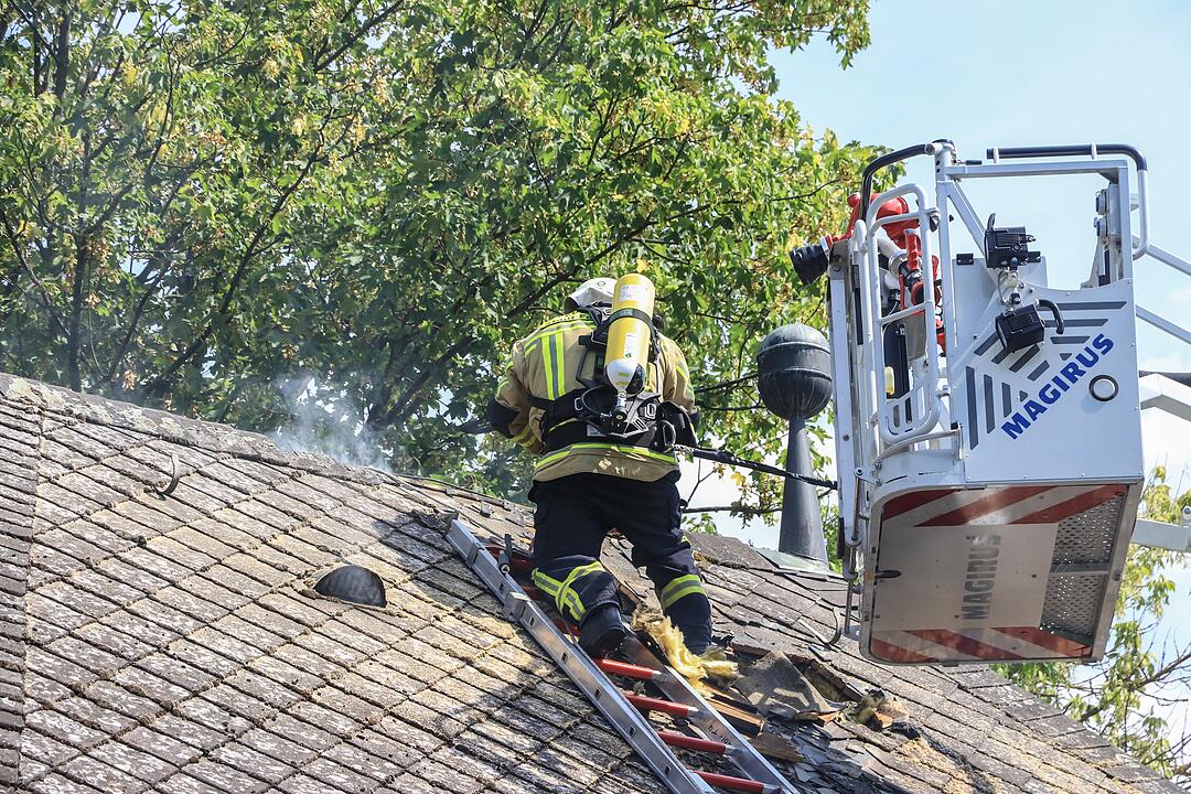 Dachstuhlbrand in Forchheim: Bunsenbrenner vermutlich der Grund