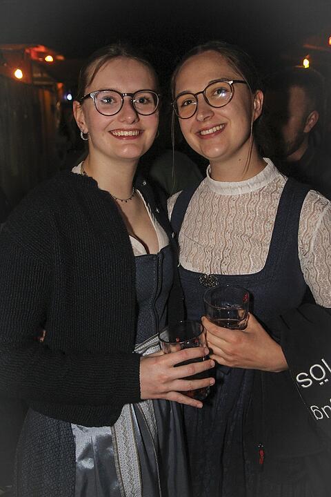 Mit der Partyband "Popnach8"!