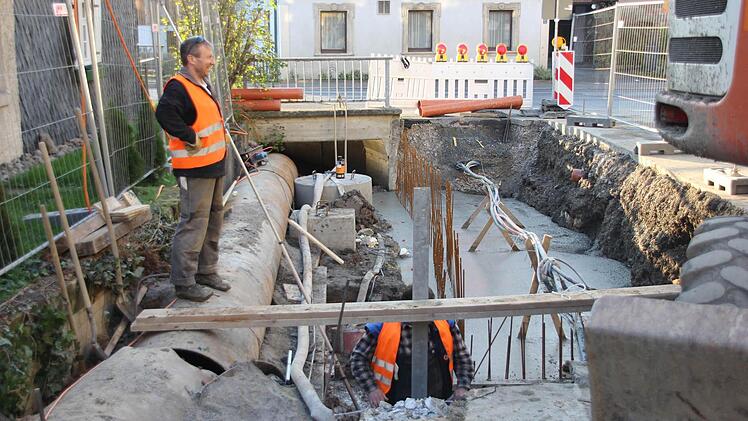 Während der Bauarbeiten am Zeyernbach Foto: Friedwald Schedel