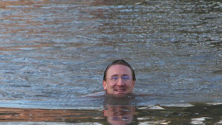 Robert Teschner zog gleich mehrere Bahnen. Foto: Michael Stelzner