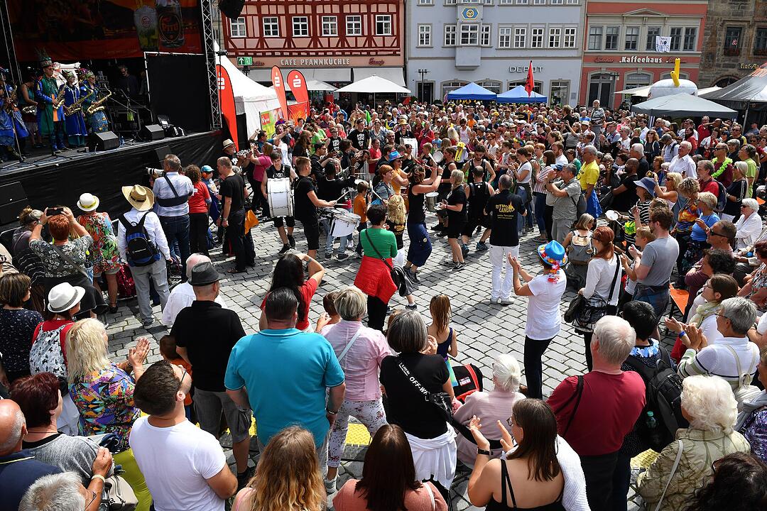Umzug beim Samba-Festival in Coburg