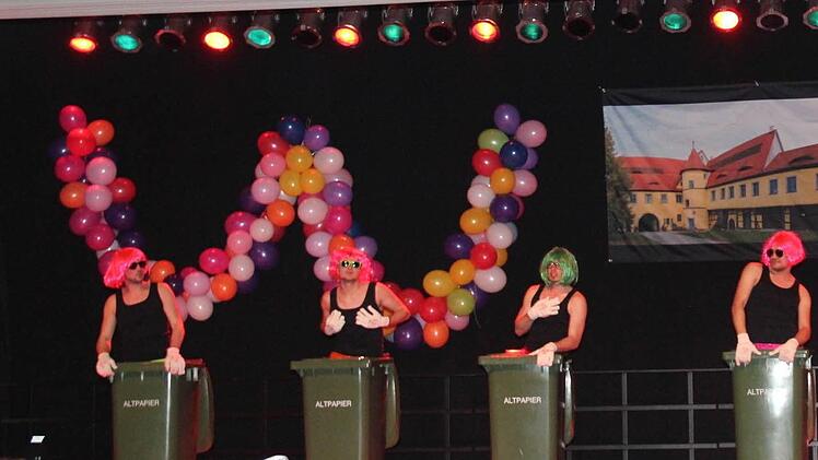 Adelsdorfer Boygroup-Tanz "Altpapier"