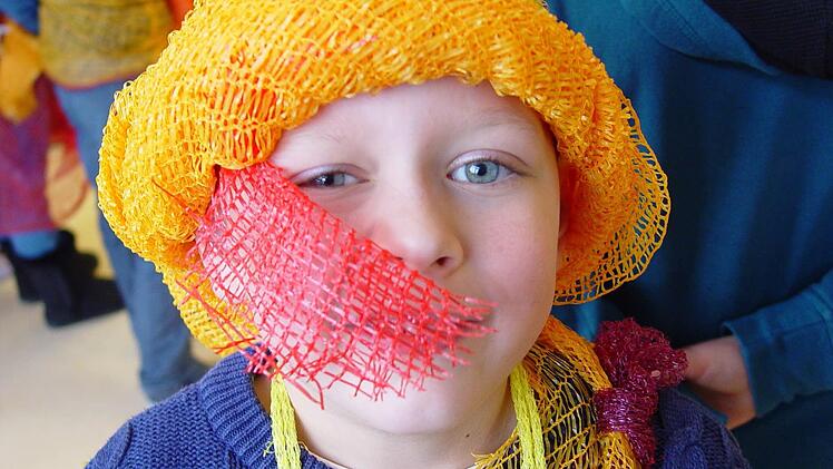 Fasching in der Bad Brückenaus Grundschulklasse 1/ 2 d. Foto: Brigitta Kempe-Wolf