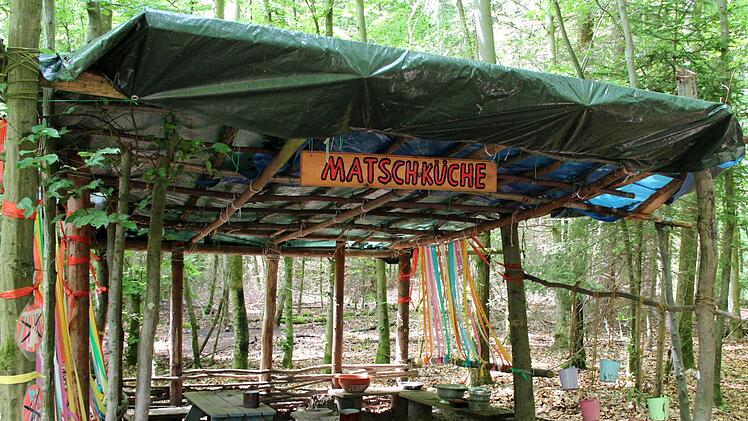 Impressionen aus dem Waldkindergarten  Foto: Johanna Blum