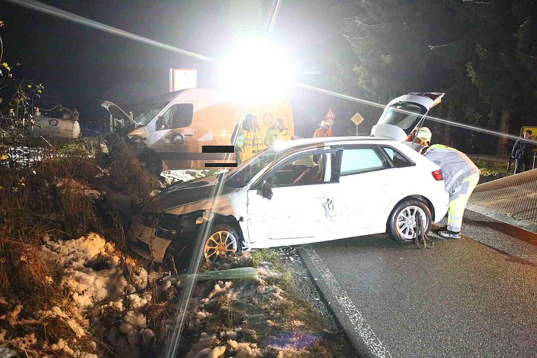 Gefrees: Vorfahrt missachtet - Frau schwer verletzt