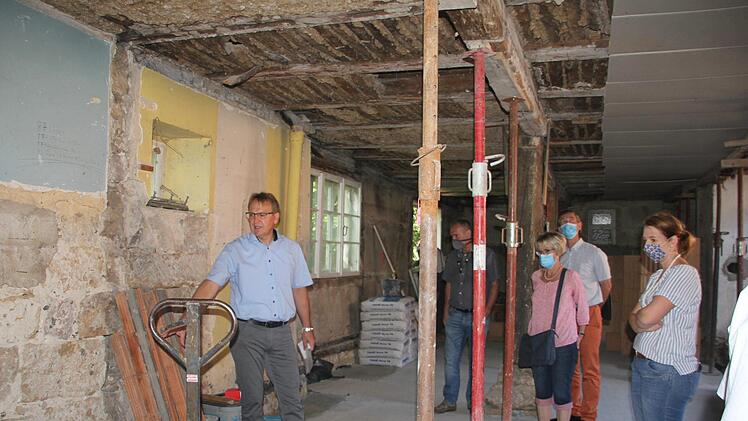 Ortstermin des Bauausschusses in der Remise des "Oberen Schlosses"Veronika Schadeck