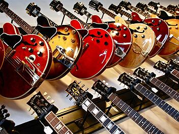 Thomann aus Burgebrach erhält Millionenstrafe für Preisabsprachen Thomann aus Burgebrach erhält Millionenstrafe für Preisabsprachen