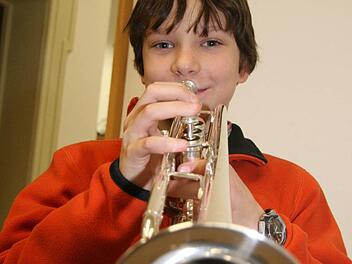 Yannik Hall hat mit der Trompete schon viel erreicht: Den Verbandsentscheid in Bad Königshofen hat er soeben gewonnen. Foto: Sonja Adam