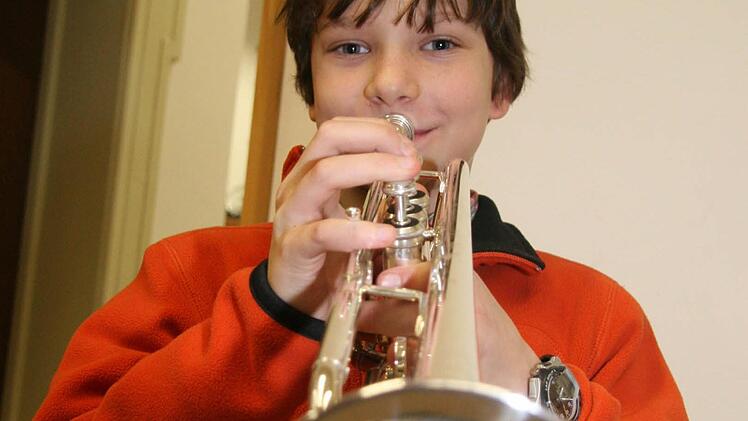 Yannik Hall hat mit der Trompete schon viel erreicht: Den Verbandsentscheid in Bad Königshofen hat er soeben gewonnen. Foto: Sonja Adam