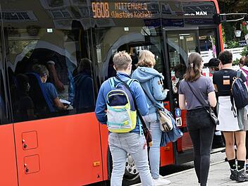 Landkreis Lichtenfels: Fahrtkosten für Schuljahr 2023/24 werden erstattet