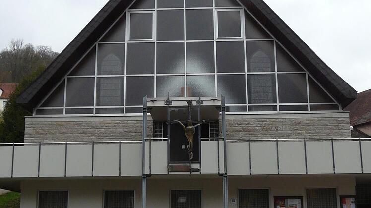 Die katholische Kirche "Auferstehung Christi"  Foto: Paul Pöhlmann