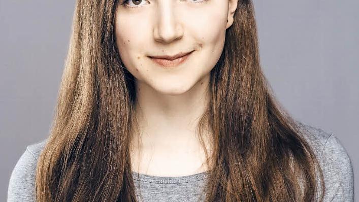 Ulla Scheler kommt aus Neustadt und hat gerade ihren ersten Roman veröffentlicht. Foto: Heyne Verlag