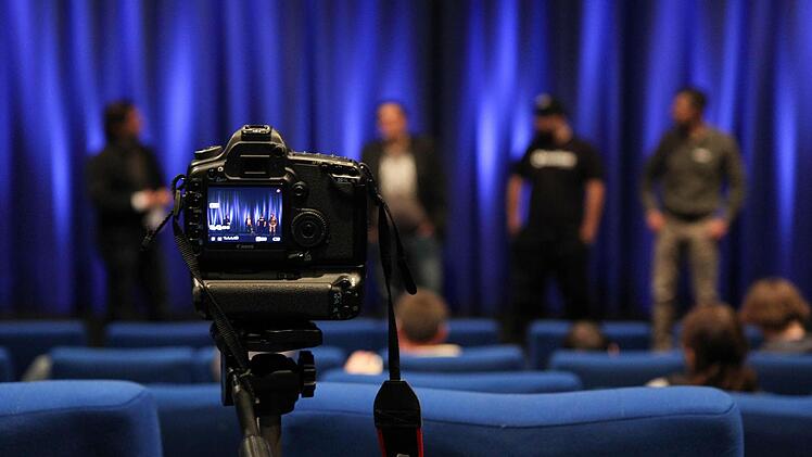 Das FreakCity-Team zeigte zur Pressekonferenz im Cinestar vorab Szenen aus dem Film...