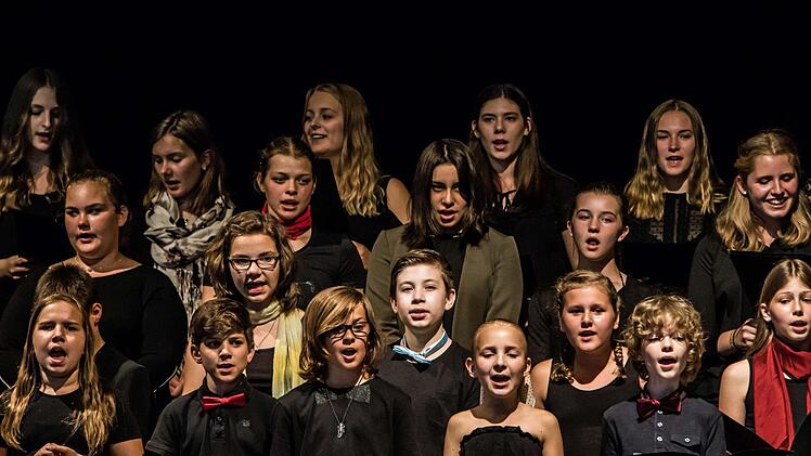 Impressionen vom Sommerkonzert des Gymnasiums Ernestinum im Coburger KongresshausFoto: Jochen Berger