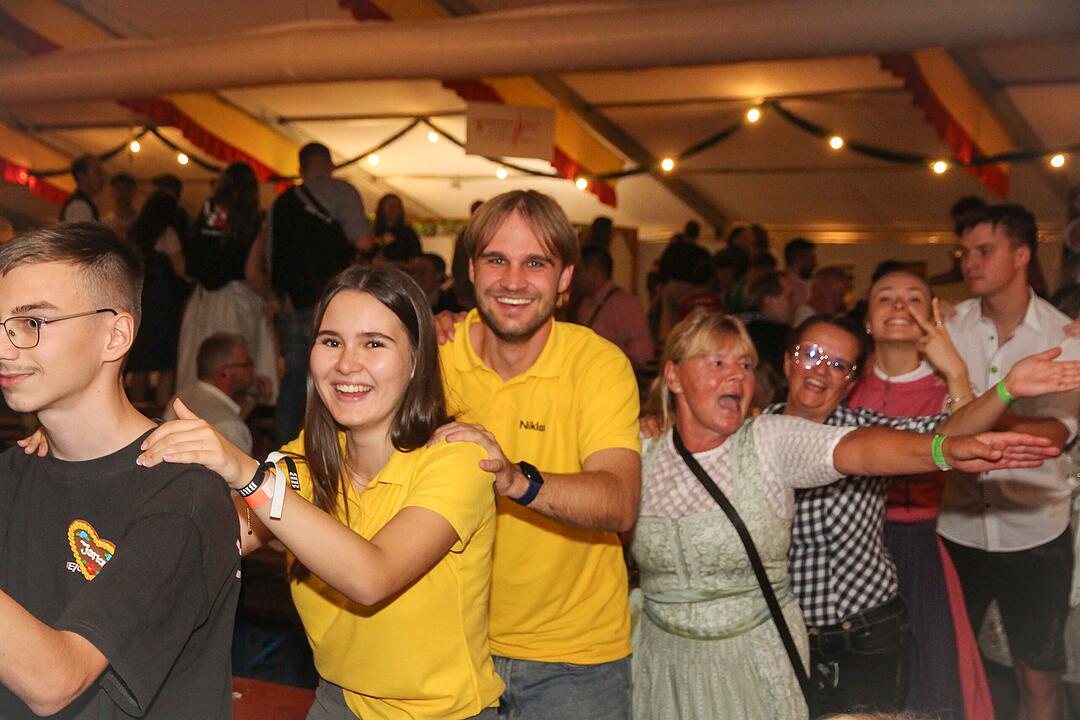 Endlich wieder Weinfest in Abtswind.