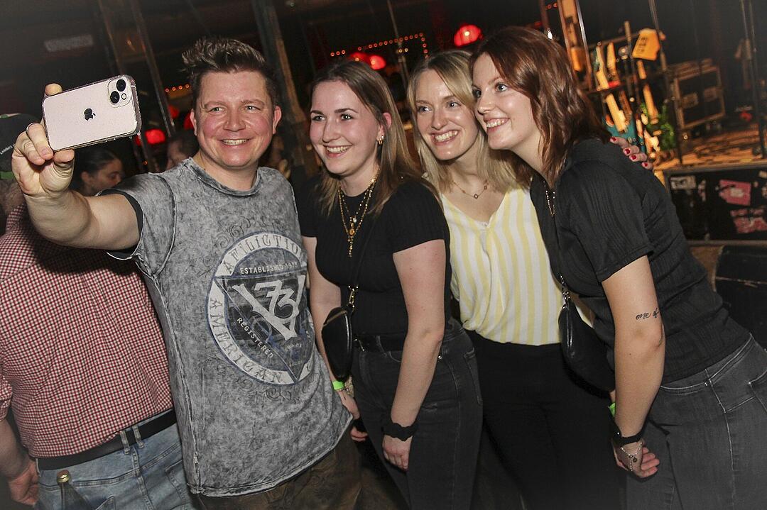 Partystimmung mit den Dorfrockern