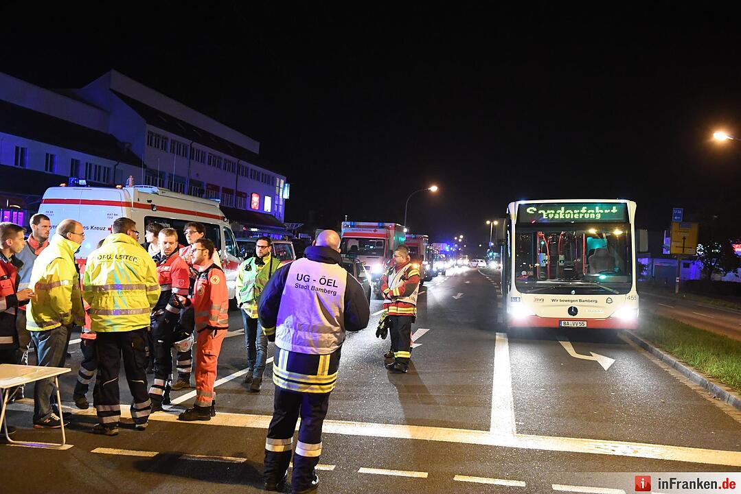 Brand in Tiefgarage in Bamberg - Hotel evakuiert