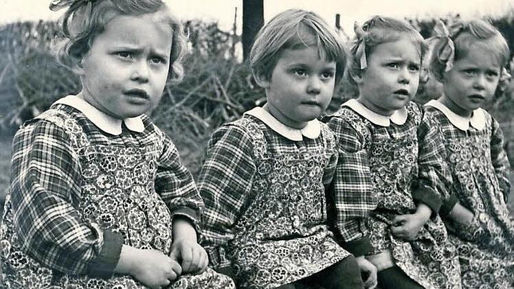 Die Küpser Vierlinge als Kleinkinder (von links): Erika, Henriette, Marianne und Marga. Fotos: privat