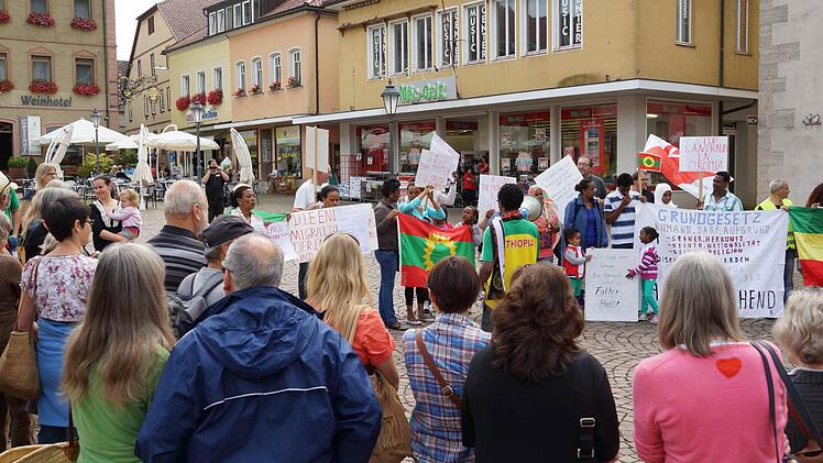 Demonstration auf dem Marktplatz