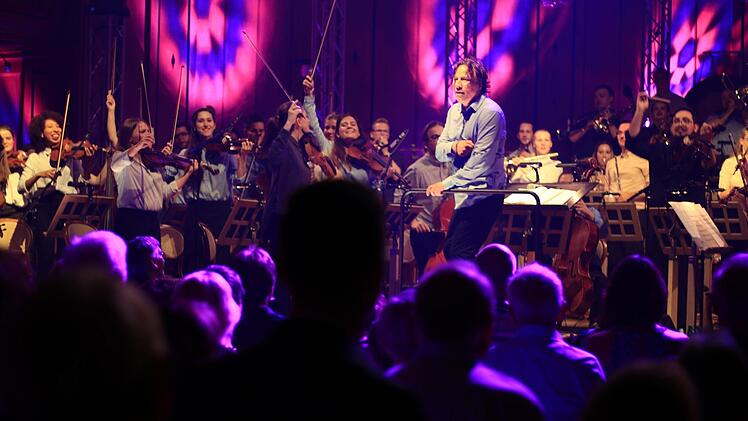 Waterworks des Baltic Sea Philharmonic unter der Leitung von Kristjan Järvi  im Regentenbau Foto: Borst