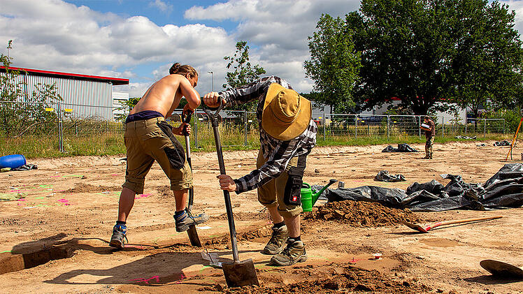 Ausgrabung Höchstadt Gewerbering Archäologen Keltensiedlung