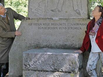 Bernhard Gehringer mit seiner Frau Ursel bei E.T.A. Hoffmann  Foto: Brodmerkel
