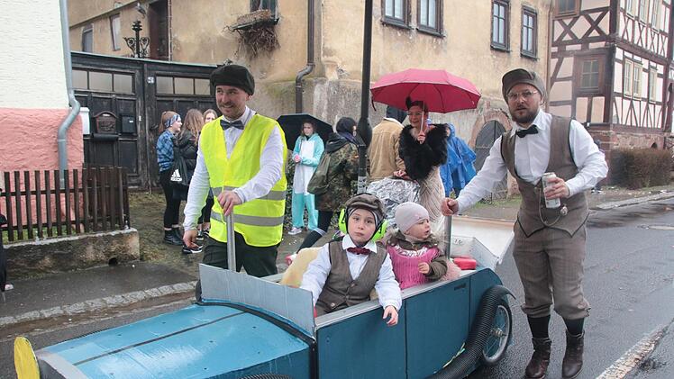 Eindrücke vom Dienbacher Faschingszug 2020. Foto: Ralf Ruppert
