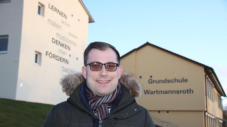 Der Erhalt der Grundschule in Dittlofsroda ist dem CSU-Bürgermeisterkandidaten Florian Atzmüller besonders wichtig. Foto: Ralf Ruppert