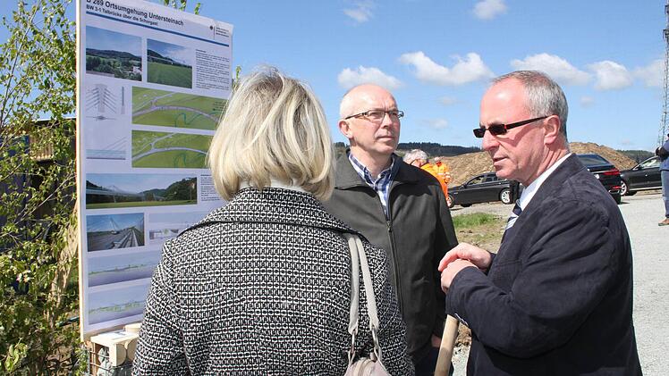 Bilder und Pläne gaben über das Projekt Aufschluss. Foto: Sonny Adam