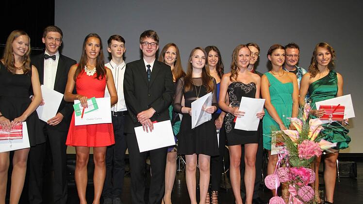 Die besten Abiturienten am CVG.