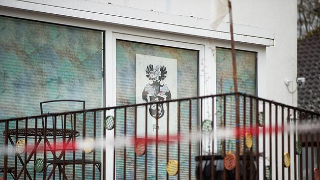 In diesem Anwesen im mittelfränkischen Georgensgmünd wurden die tödlichen Schüsse abgefeuert.  Foto: Daniel Karmann, dpa