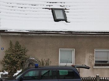 In diesem Haus in Friesen erschoss am Dienstag eine Frau zehn Hunde und sich selbst.  Foto: Igler