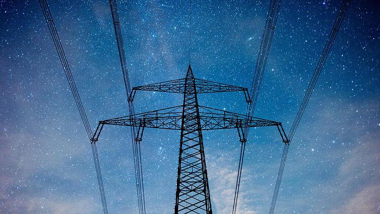 Foto: Julian Stratenschulte/dpa