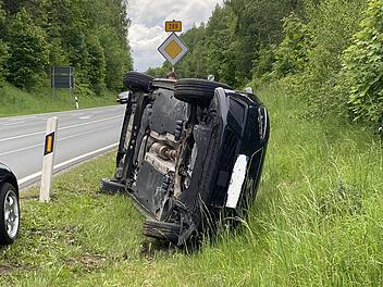 Schwarzenbach bei Hof: Schwerer Unfall im Kreuzungsbereich
