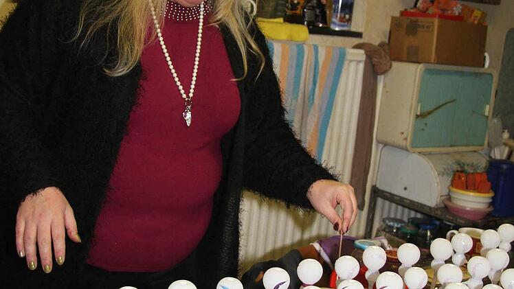 Die kleinen Schneemänner sind eine Neuheit. Sie bekommen Schals in allen Farben.