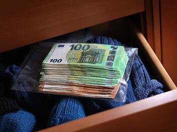 Euro-Bargeld in Schublade
